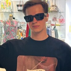 Фотография мужчины Данил, 21 год из г. Южно-Сахалинск