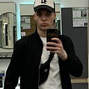 Макс, 22 года