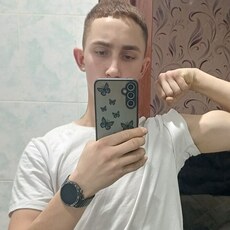 Фотография мужчины Андрей, 18 лет из г. Владивосток