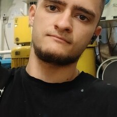 Фотография мужчины Данил, 20 лет из г. Ростов-на-Дону
