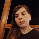 Валя, 22 года