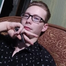 Фотография мужчины Максим, 19 лет из г. Серов