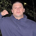 Максим, 24 года