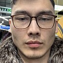 Владислав, 26 лет