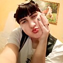 Анюта Захарова, 32 года