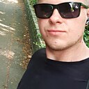 Михаил, 33 года