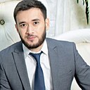 Макс, 33 года