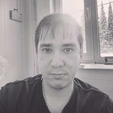 Фотография мужчины Михаил, 37 лет из г. Ханты-Мансийск