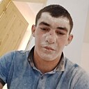 Максим, 23 года