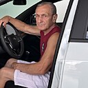 Втктор, 70 лет