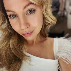 Фотография девушки Алина, 24 года из г. Санкт-Петербург