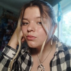 Фотография девушки Арина, 19 лет из г. Спасск-Дальний