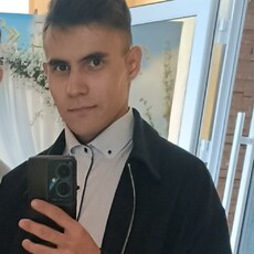 Фотография мужчины Фил, 23 года из г. Уфа