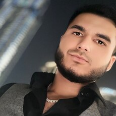 Фотография мужчины Akobir, 37 лет из г. Новосибирск