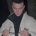 Артем, 26 лет