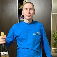 Фотография мужчины Илья, 19 лет из г. Казань