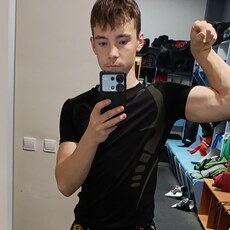 Фотография мужчины Иван, 18 лет из г. Владивосток