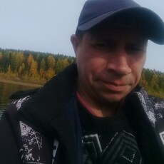 Фотография мужчины Валерий, 39 лет из г. Сосногорск