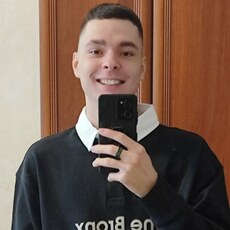 Фотография мужчины Егор, 19 лет из г. Нижневартовск