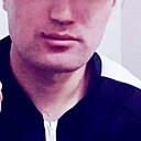 Женис, 32 года