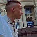 Антон, 22 года