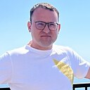 Миша, 32 года