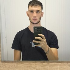 Фотография мужчины Данил, 19 лет из г. Хабаровск