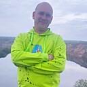 Костя, 25 лет