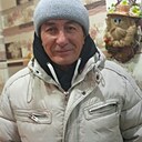 Амир, 63 года