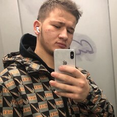 Фотография мужчины Тоха, 20 лет из г. Санкт-Петербург
