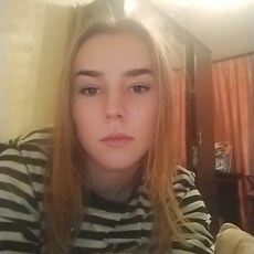 Фотография девушки Настя, 18 лет из г. Смоленск