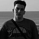 Максим, 25 лет