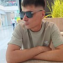 Денис, 33 года