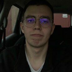 Фотография мужчины Илья, 21 год из г. Киров