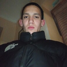 Фотография мужчины Ваня, 20 лет из г. Якутск