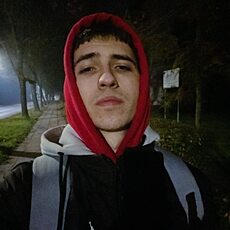 Фотография мужчины Кирилл, 22 года из г. Сосновец