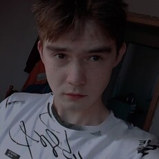 Фотография мужчины Максим, 19 лет из г. Йошкар-Ола