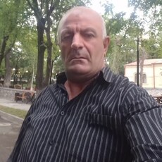 Фотография мужчины Емзар, 59 лет из г. Душети