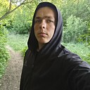 Артём, 22 года