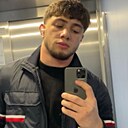 Исла, 22 года