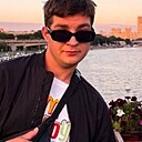 Артём, 21 год