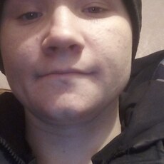 Фотография мужчины Денис, 19 лет из г. Шатрово