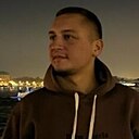 Красивый, 35 лет