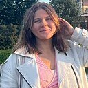 Настя, 22 года
