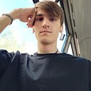 Илья, 21 год