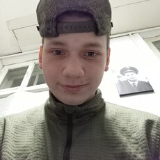 Фотография мужчины Глеб, 18 лет из г. Великий Новгород