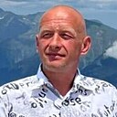 Валера, 44 года