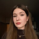 Полина, 22 года