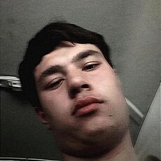 Фотография мужчины Нодирбек, 19 лет из г. Красногорск