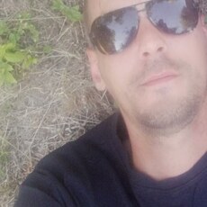 Фотография мужчины Vladimir, 39 лет из г. Каменск-Шахтинский